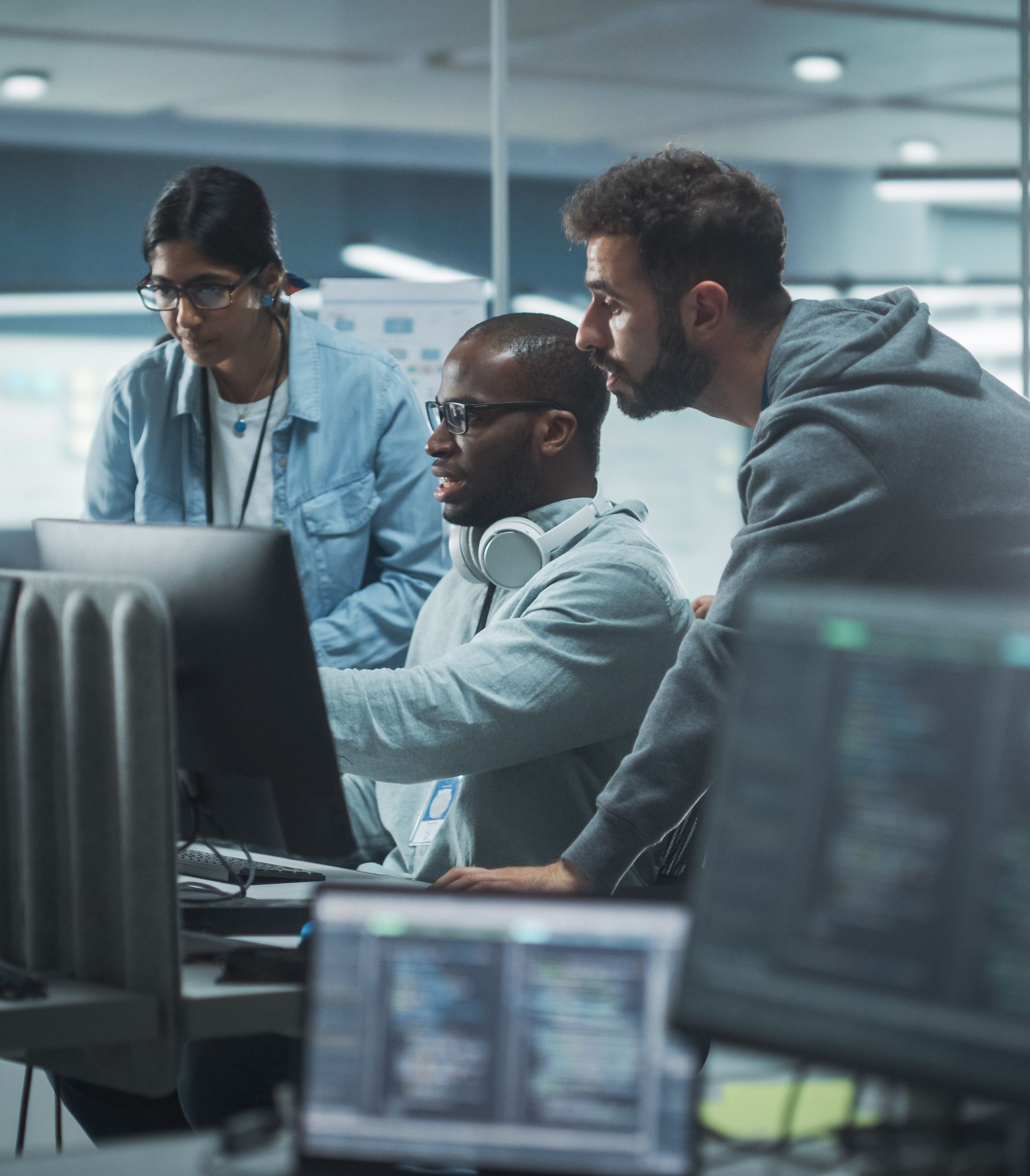 Cybersecurity consultants at company headquarters Cybersecurity consultants at company headquarters